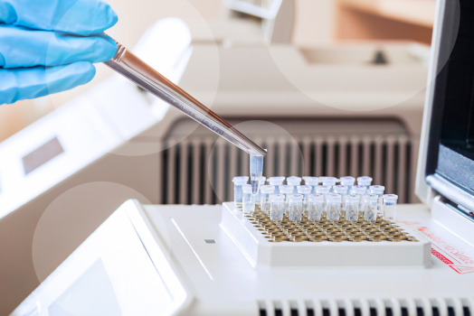 img-Adoption of Molecular Profiling in the Clinical Setting